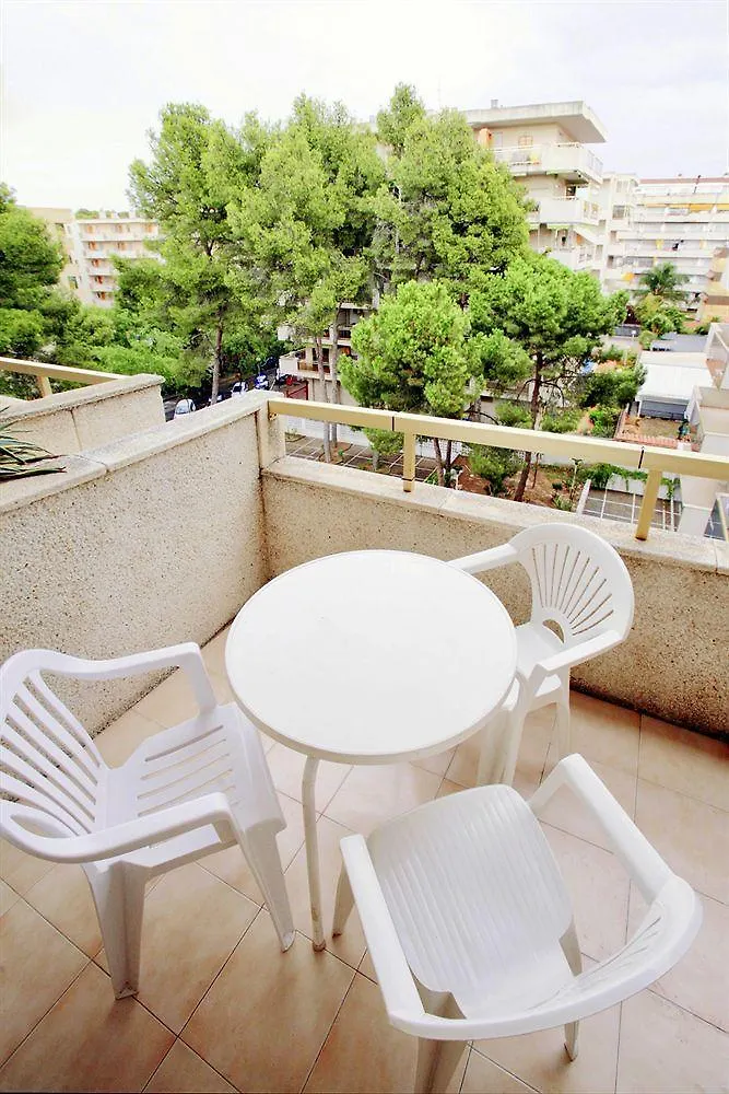 Apartamentos Arquus Center Salou Apartment